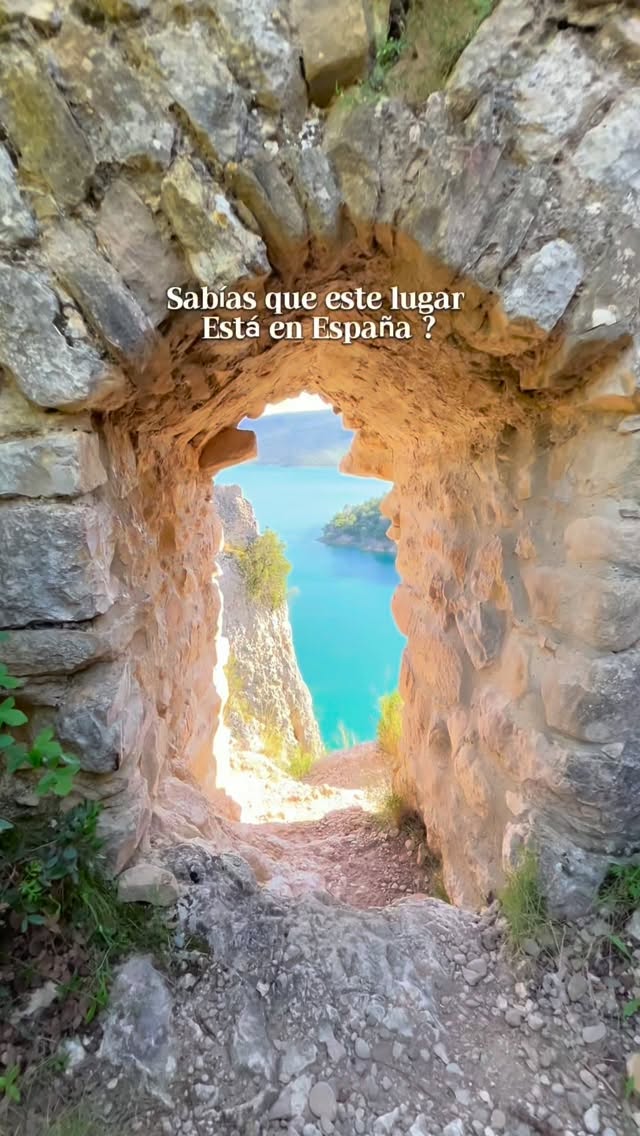 Finestres Wall: Huesca's Natural Wonder