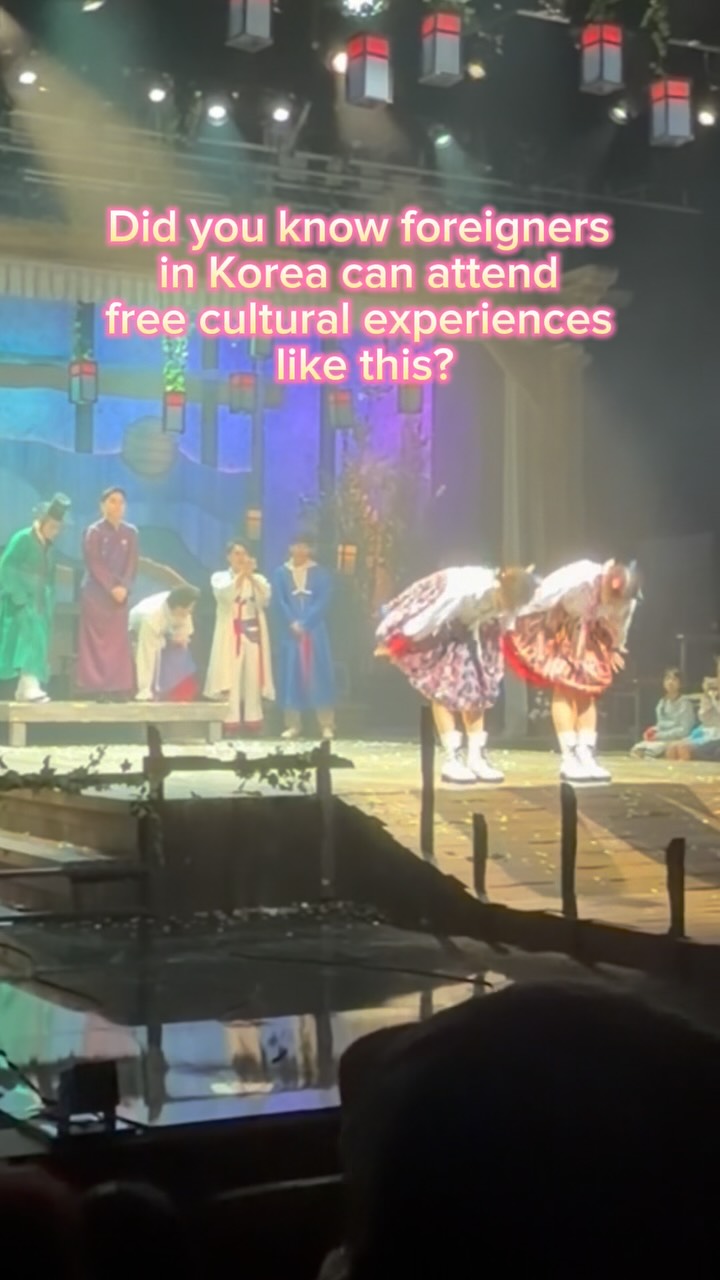 Free Cultural Experience At Jeongdong Theater