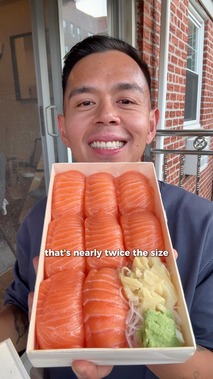 Giant Salmon Nigiri at Sanyuu West
