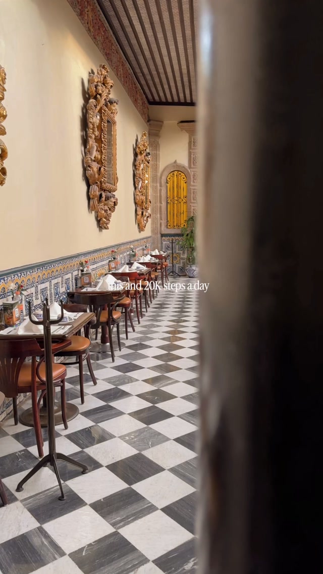 Mexico City Landmarks and Culinary Delights
