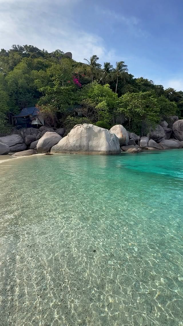Nang Yuan Island Beaches