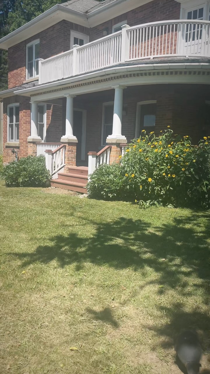 Sir Frederick Banting Homestead Tour