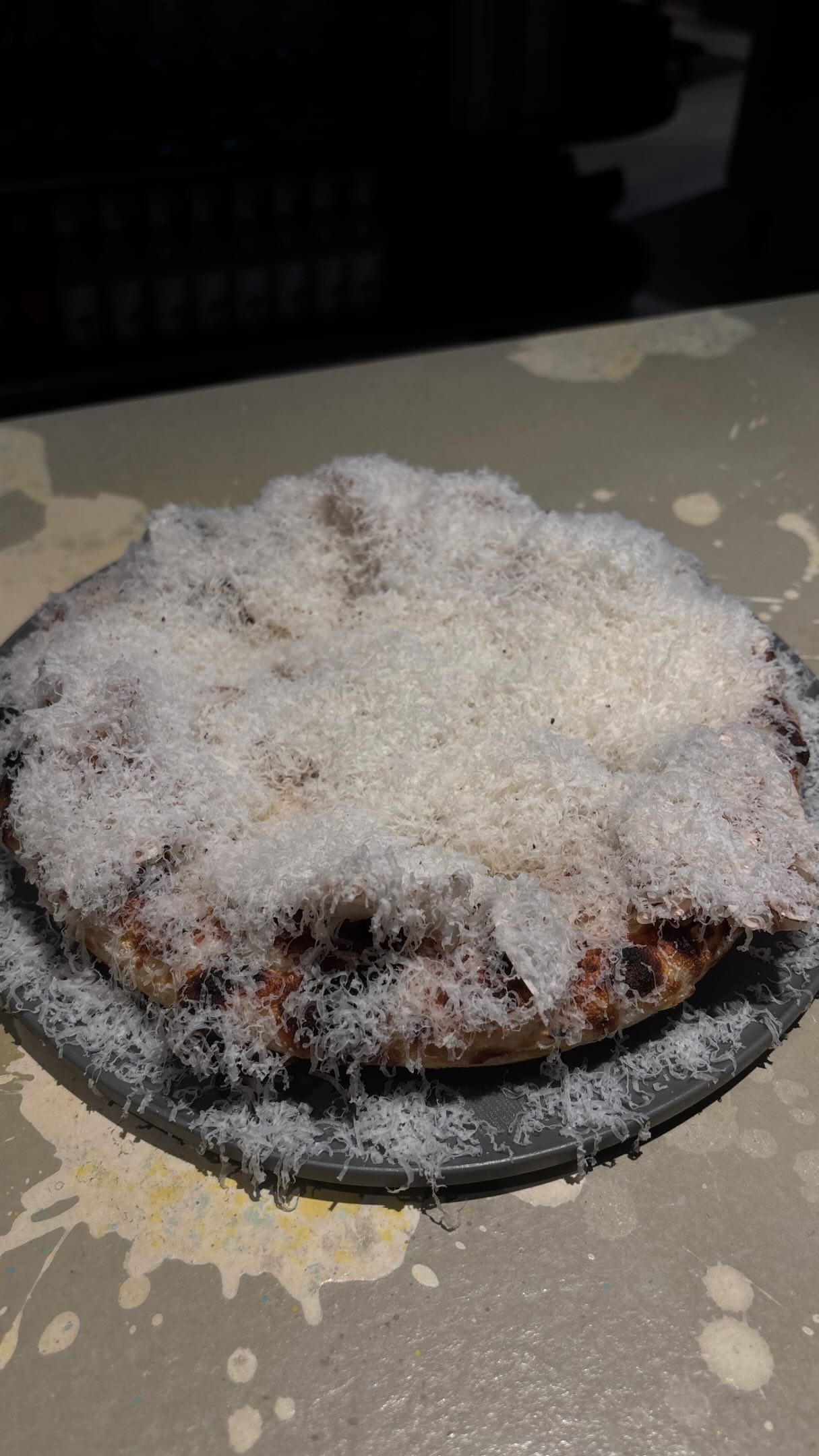 Tokyo's Popular Pizza Spot Requires Reservations