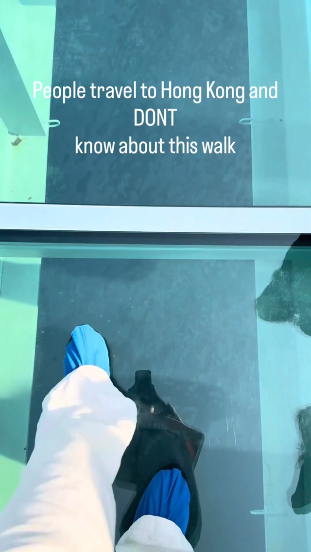 Glass Observatory Deck Offers Panoramic Views