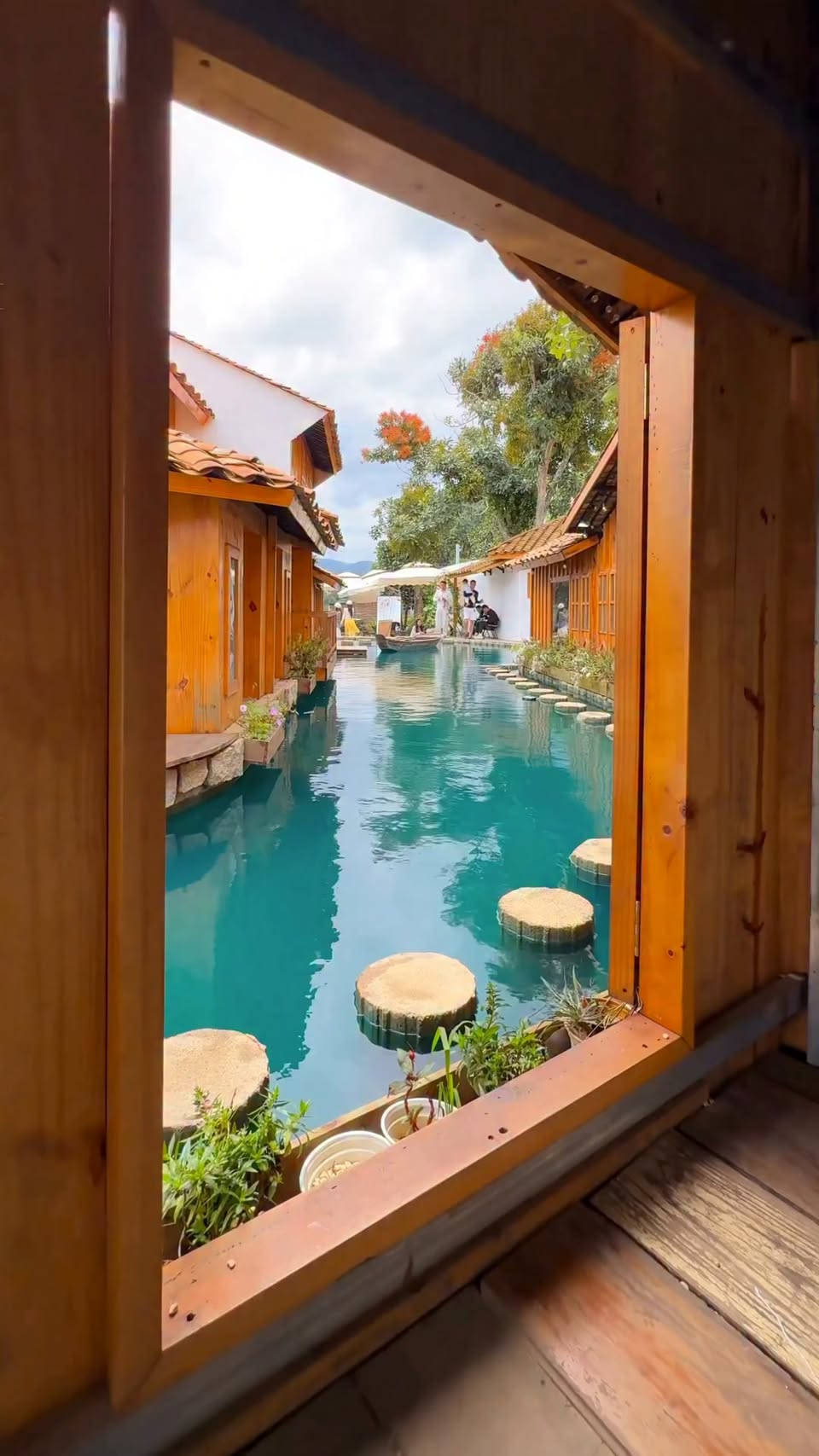 Floating Town Destinations