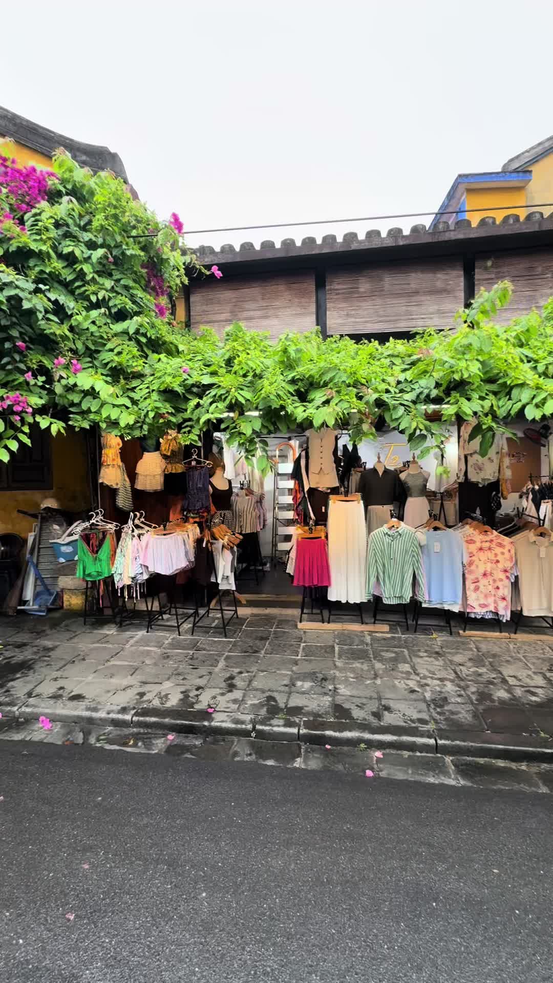 Hoi An Night Market Clothing Finds