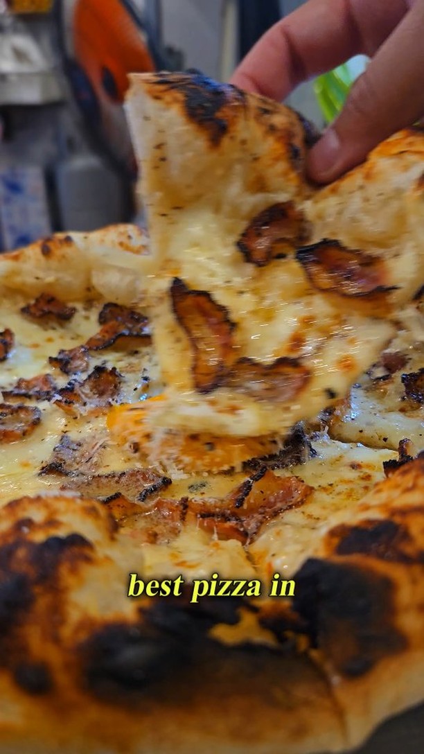 HCMC's Top Pizza Spot in District 1
