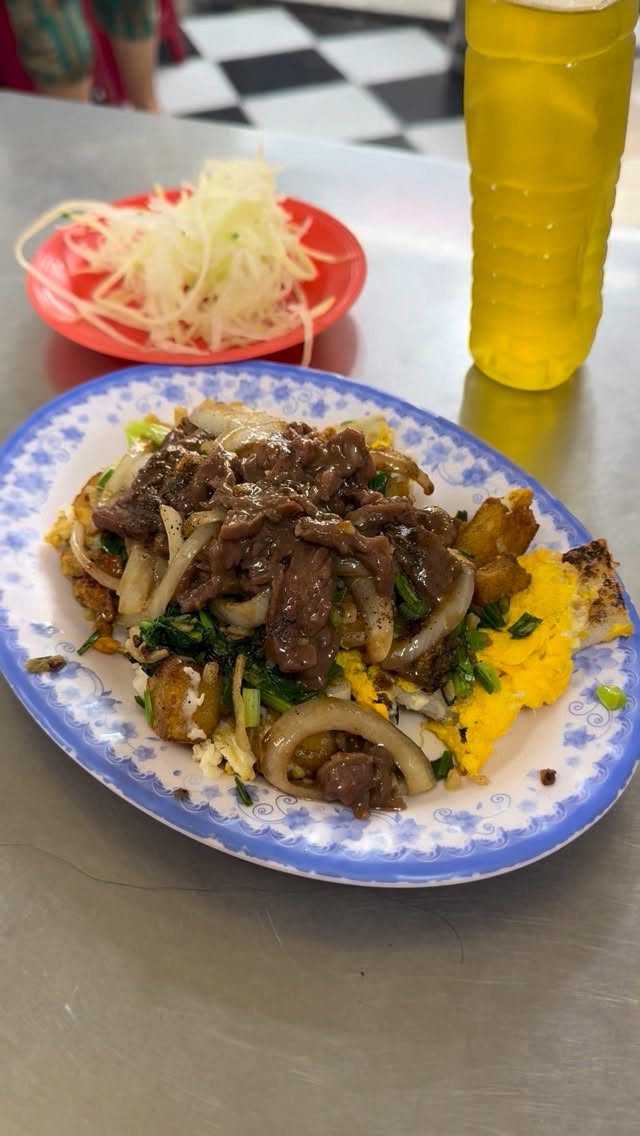 Saigon's Top Affordable Dumpling Spot