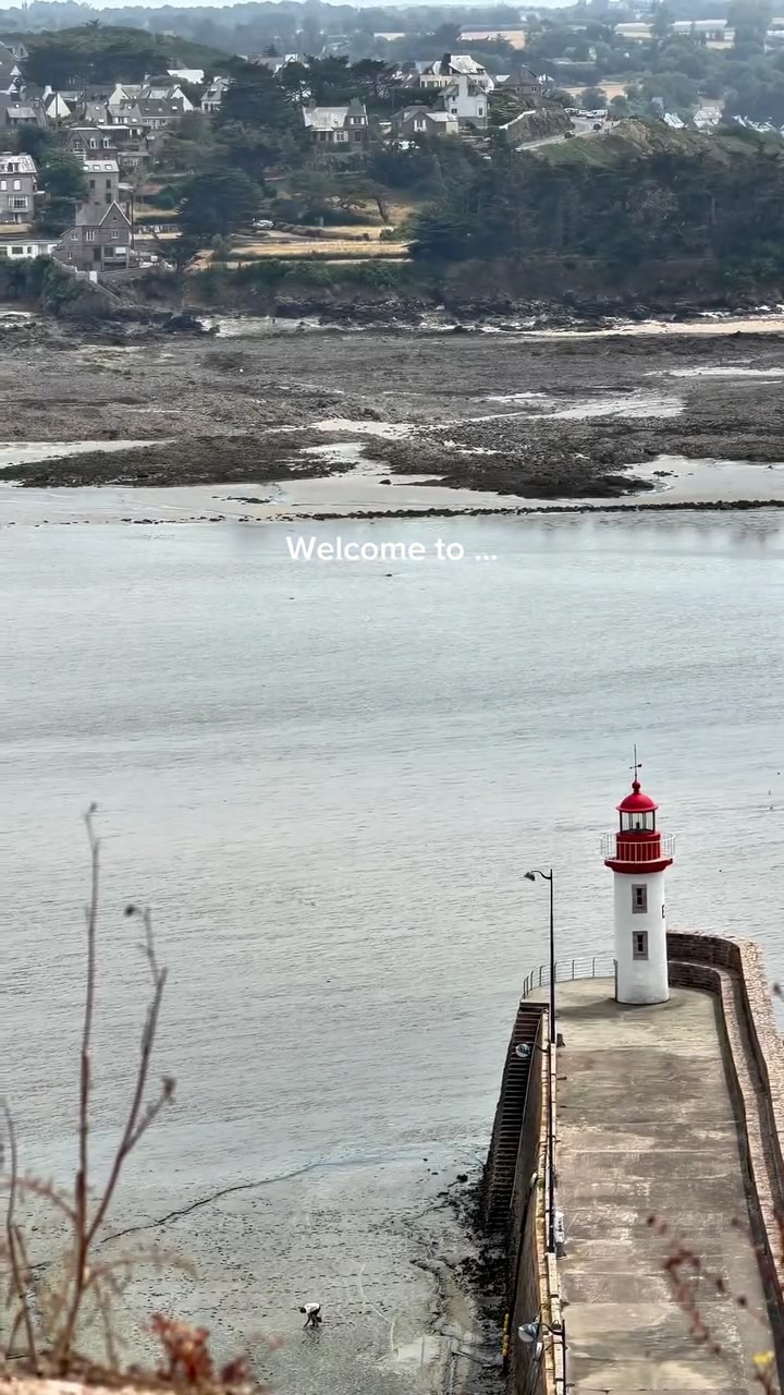 Brittany's Coastal Towns and Castles