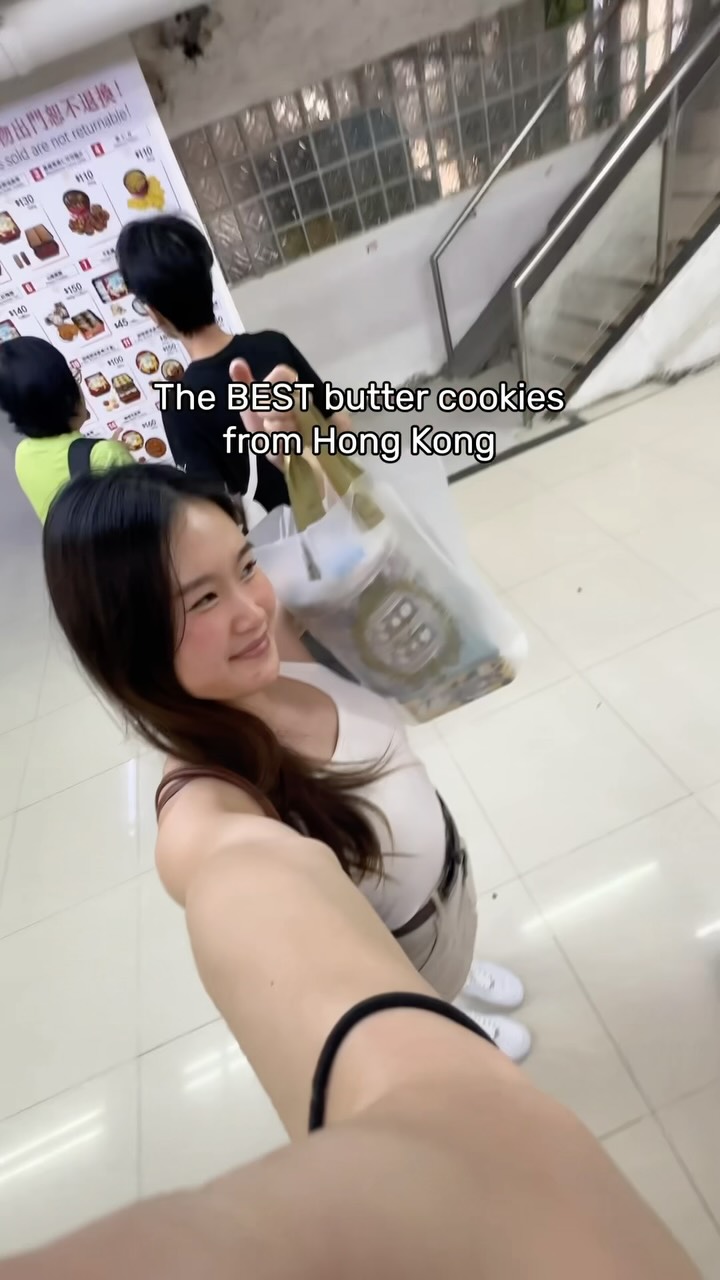 Hong Kong's Popular Jenny Bakery Cookie Spot