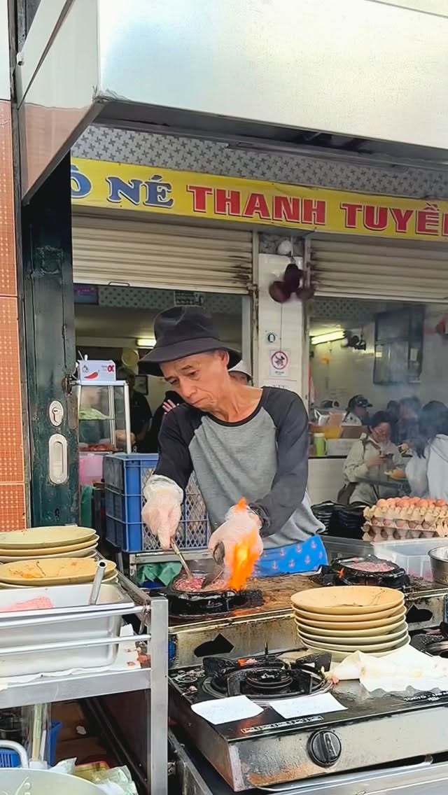 Ho Chi Minh City Sizzling Beef Breakfast