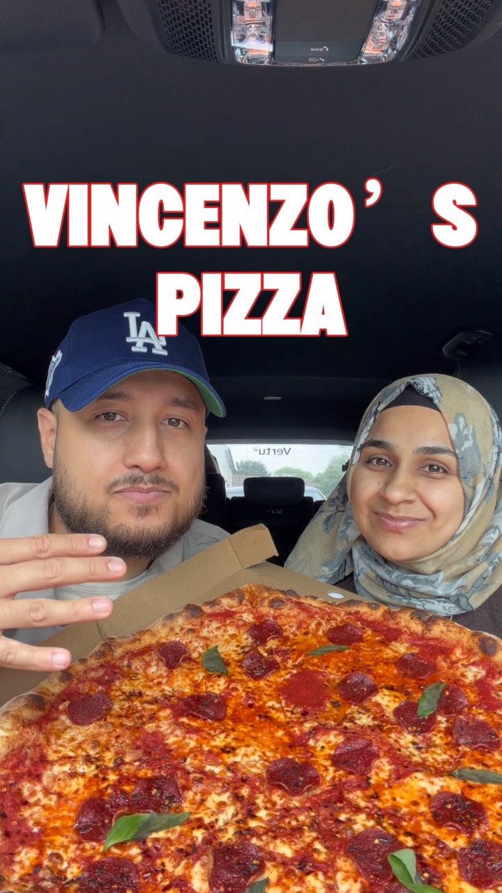 Vincenzo's Offers London's Favorite New York-Style Pizza