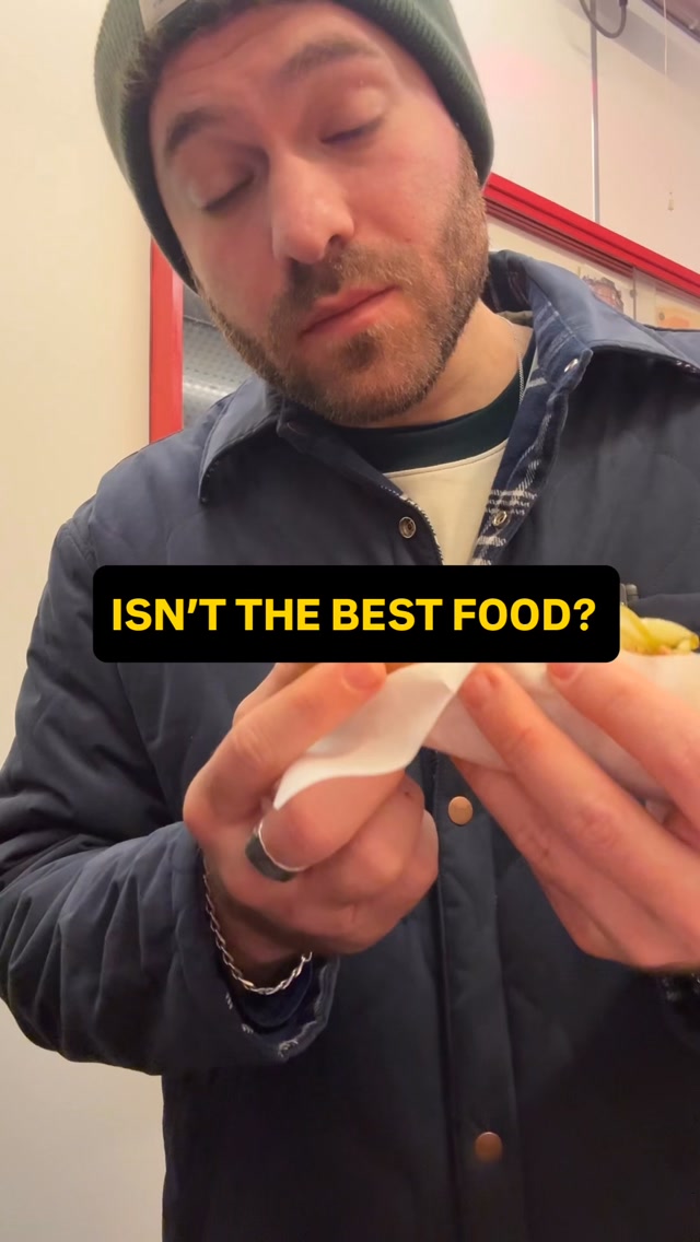 Harry's Place: Copenhagen's Comforting Hot Dog Tradition