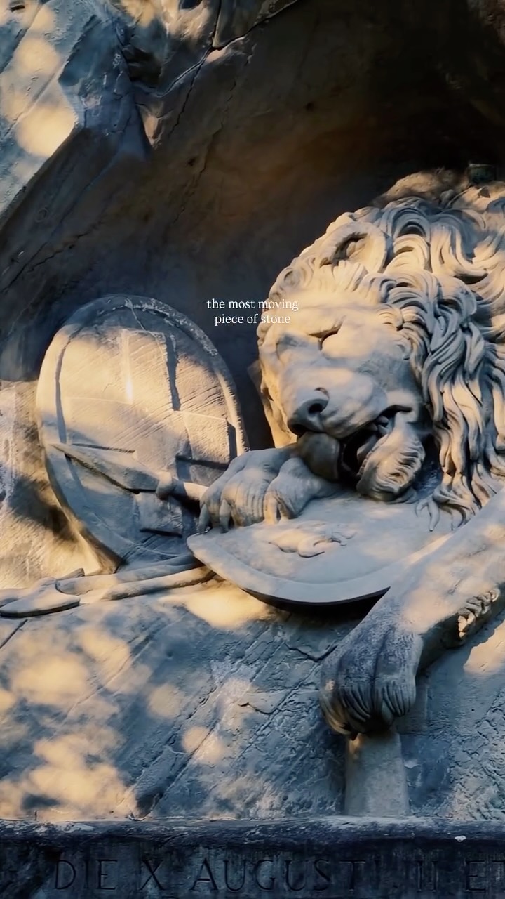 Lucerne's Lion Monument Commemorates Fallen Guards