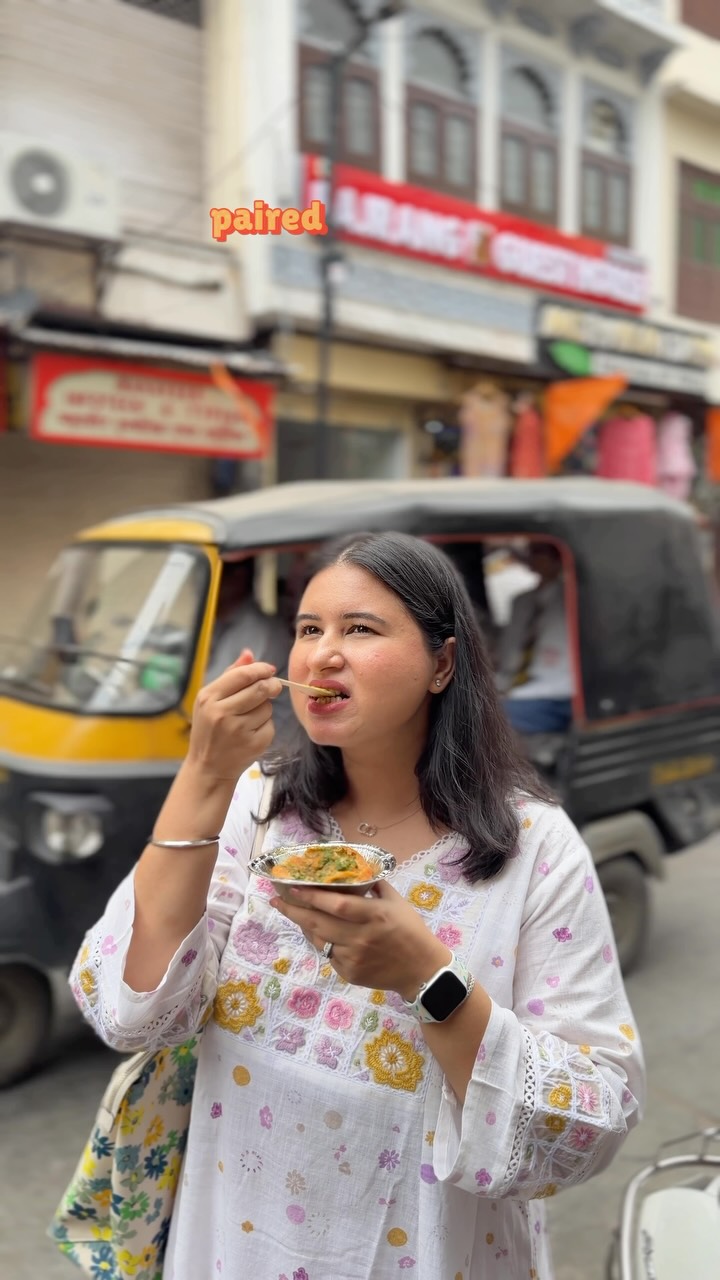 Udaipur's Eateries: Sweet Treats and Savory Bites