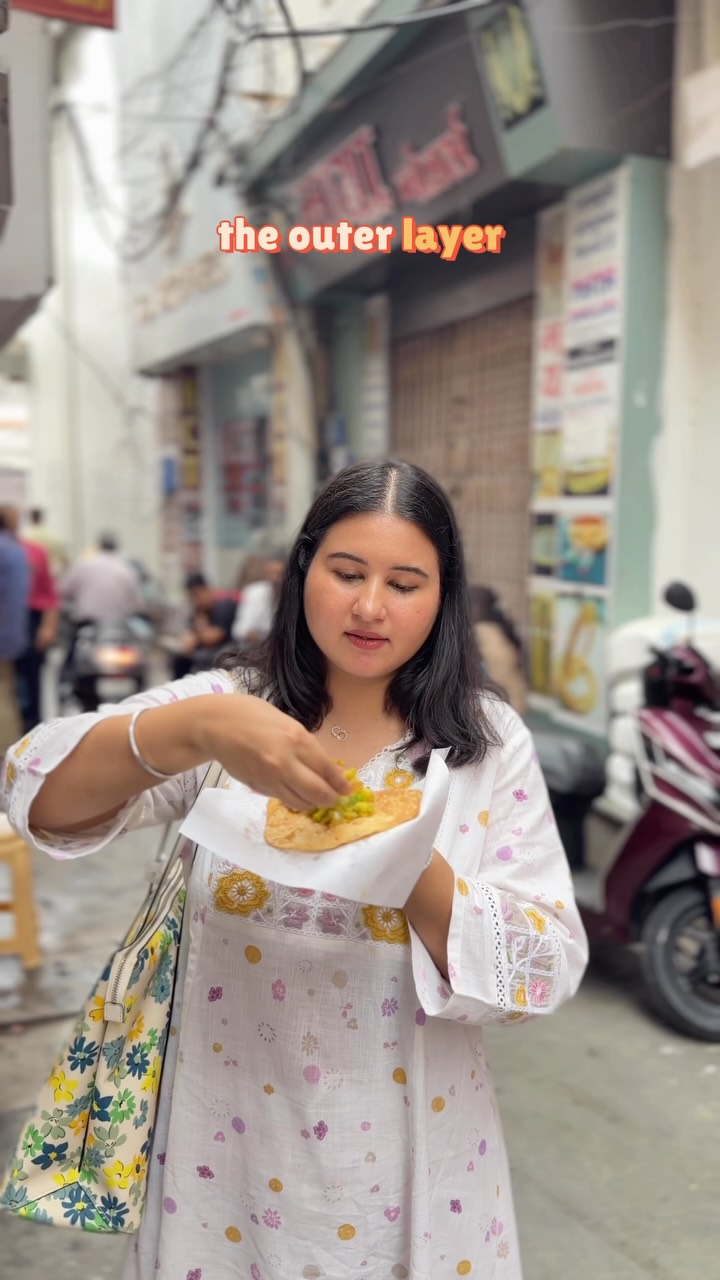 Udaipur Eateries And Lake For A Day Out