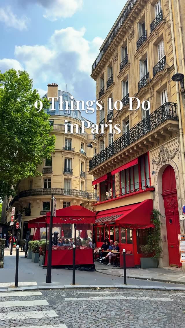 Parisian Landmarks And Dining Destinations