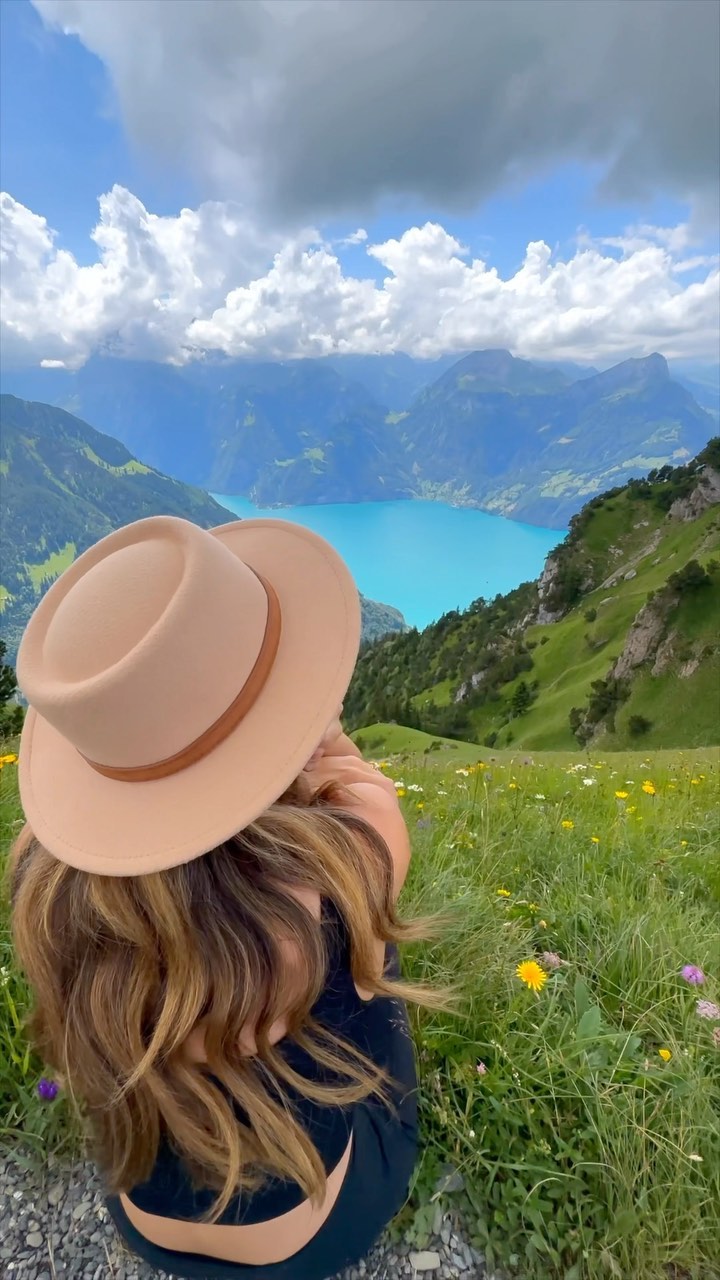 Stoos Ridge Hike: Steepest Funicular & Scenic Lakes