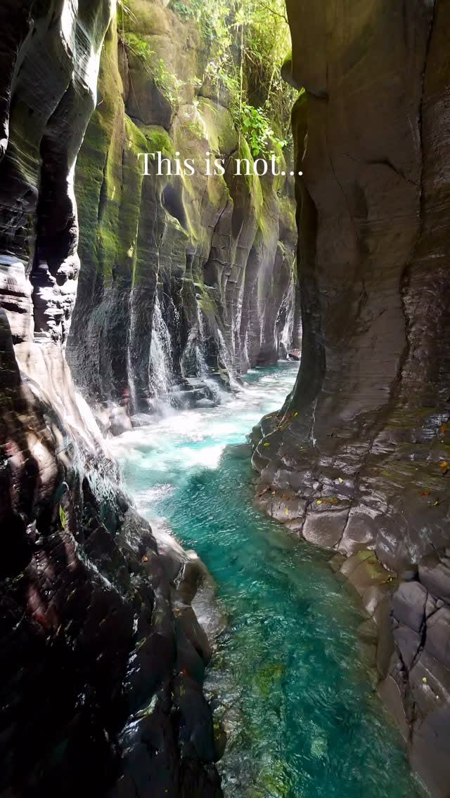 Panama's Islands, Waterfalls, and Hikes