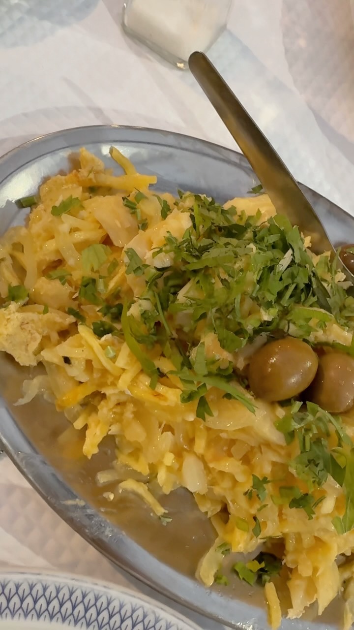 Lisbon's Beloved Charcoal Grill Restaurant