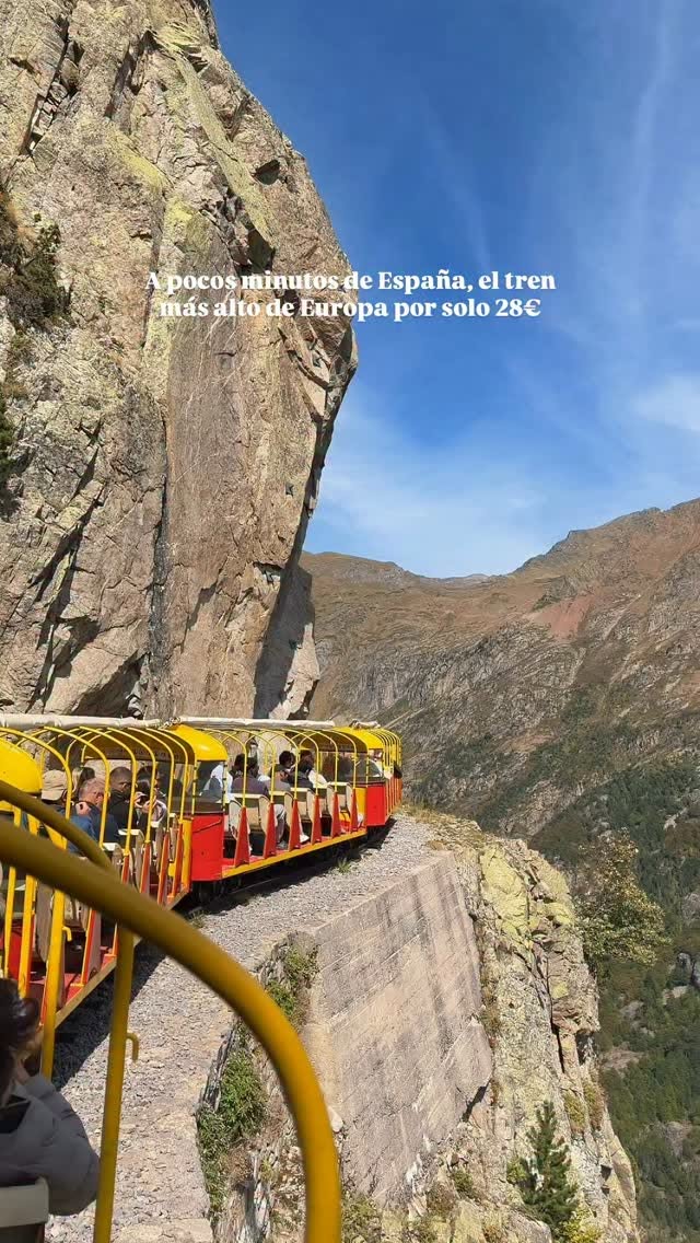 Pyrenees High-Altitude Train and Lakes