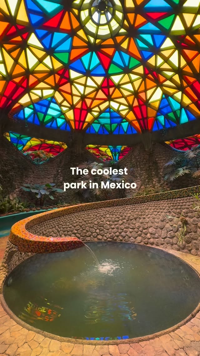 Nido de Quetzalcoatl: Organic Architecture Serpent Homes