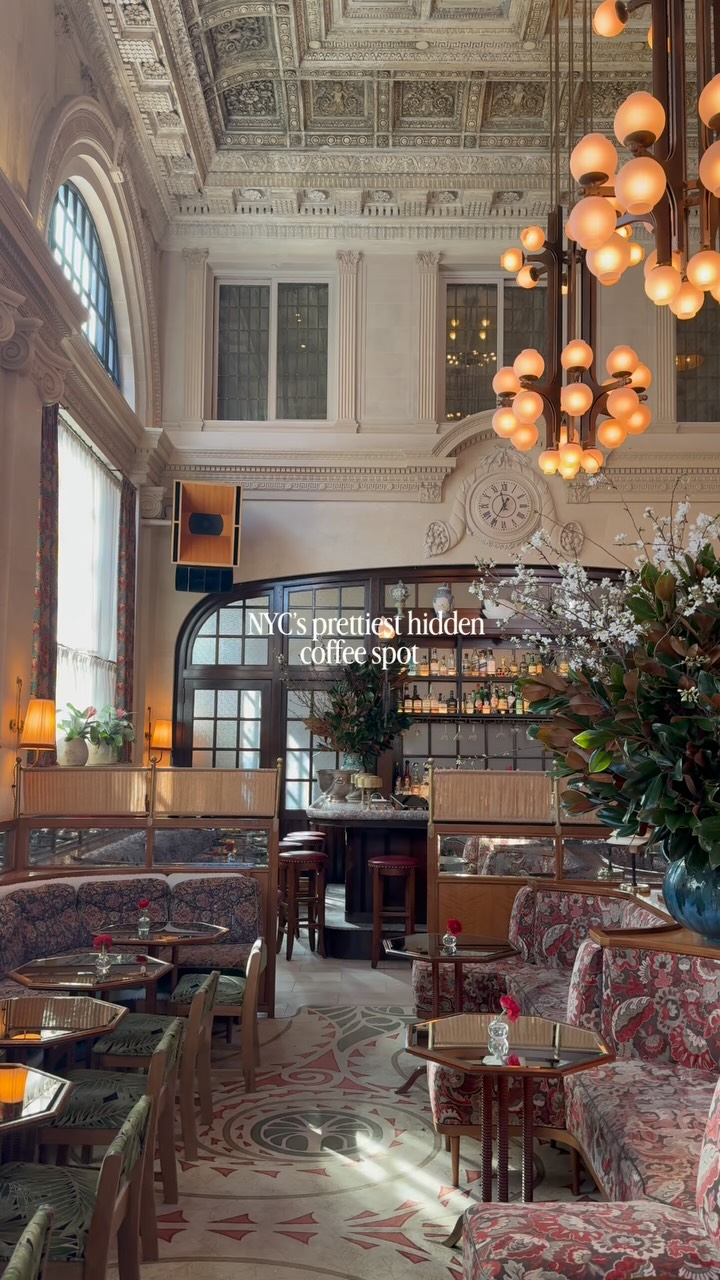 New York City Cafe And Cocktail Bar