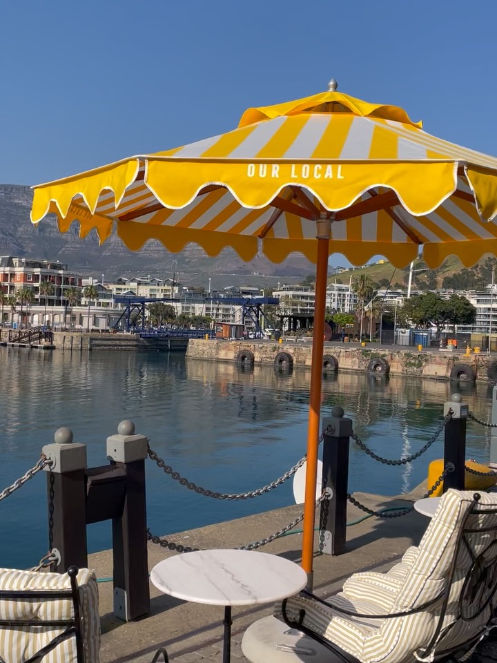Cape Town's Iconic Views and Vibrant Waterfront