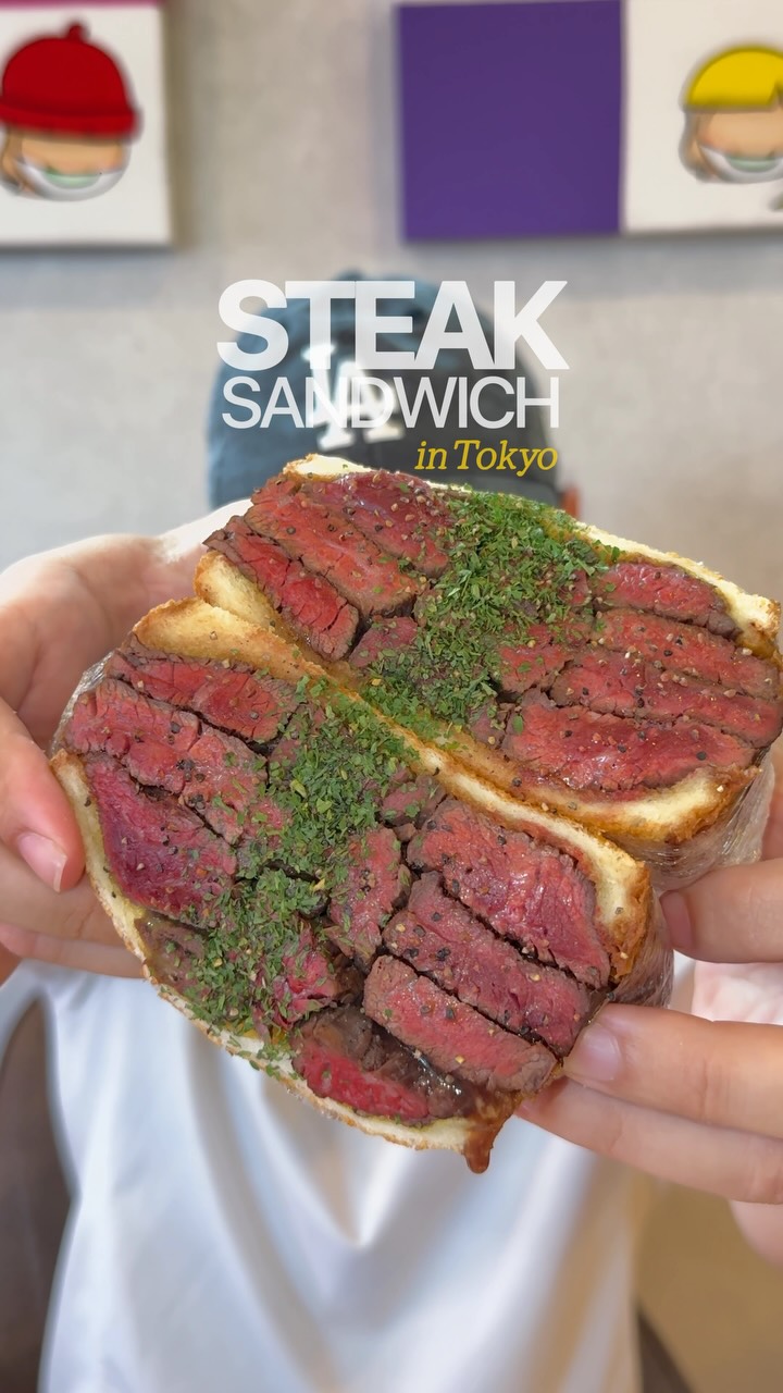 Harajuku Steak Sandwich Offers Tropical Smoothie