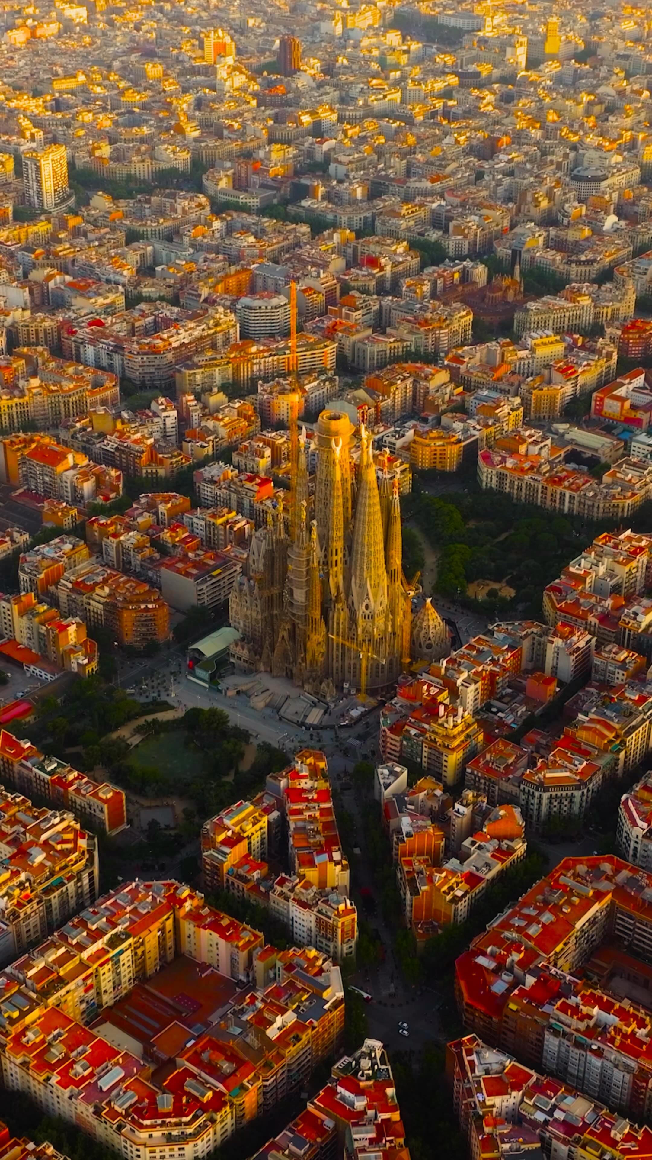 Barcelona's Famous Landmarks and Attractions
