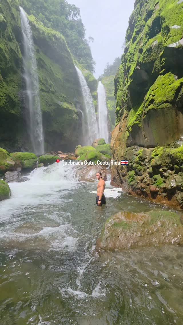 Costa Rica's Beautiful Quebrada Gata Waterfall