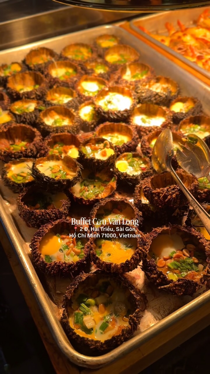 Seafood Buffet Highlights Vietnamese Street Food
