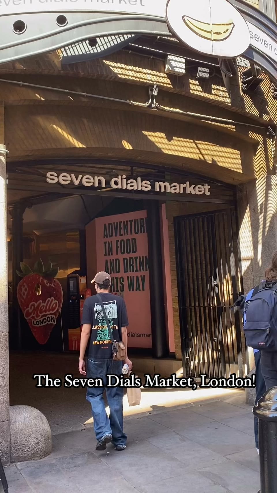 London's Covent Garden Market and Dessert Spots