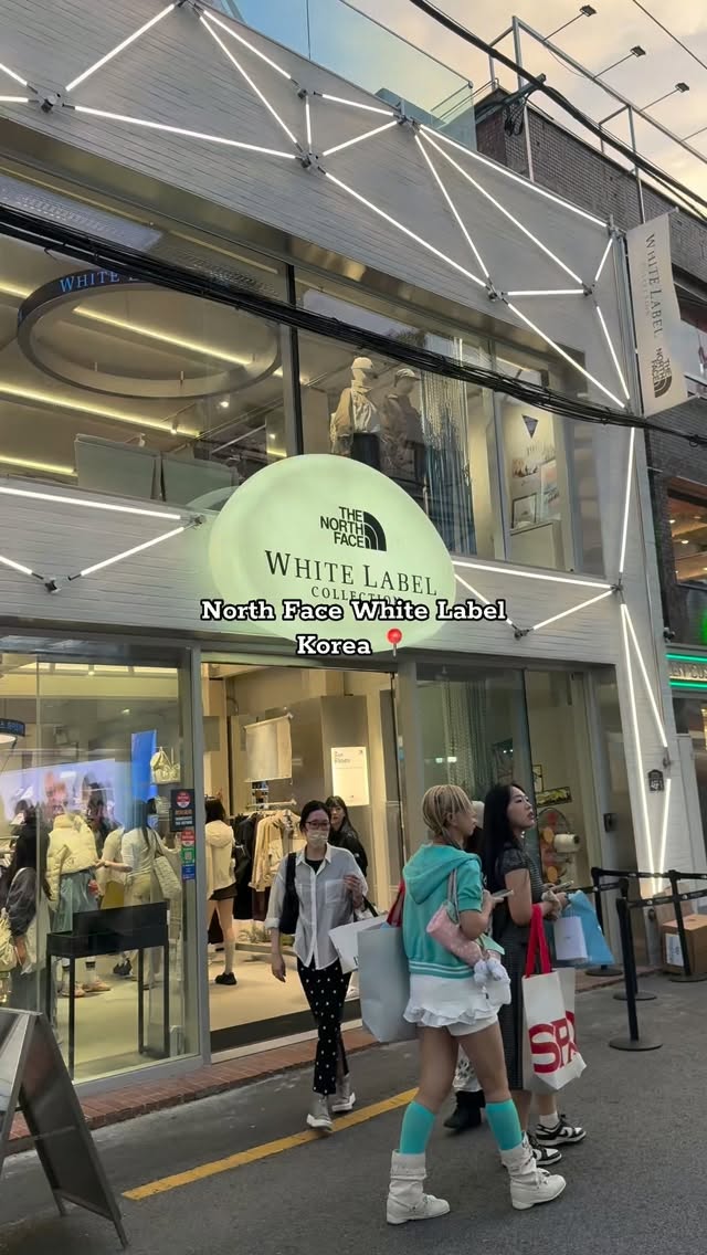 North Face Outlet Sells Latest Gear