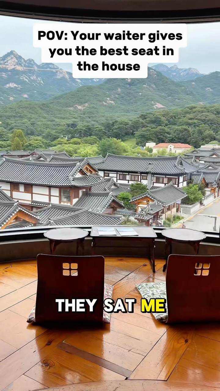 Seoul Hanok Village Cafes Offer Scenic Views