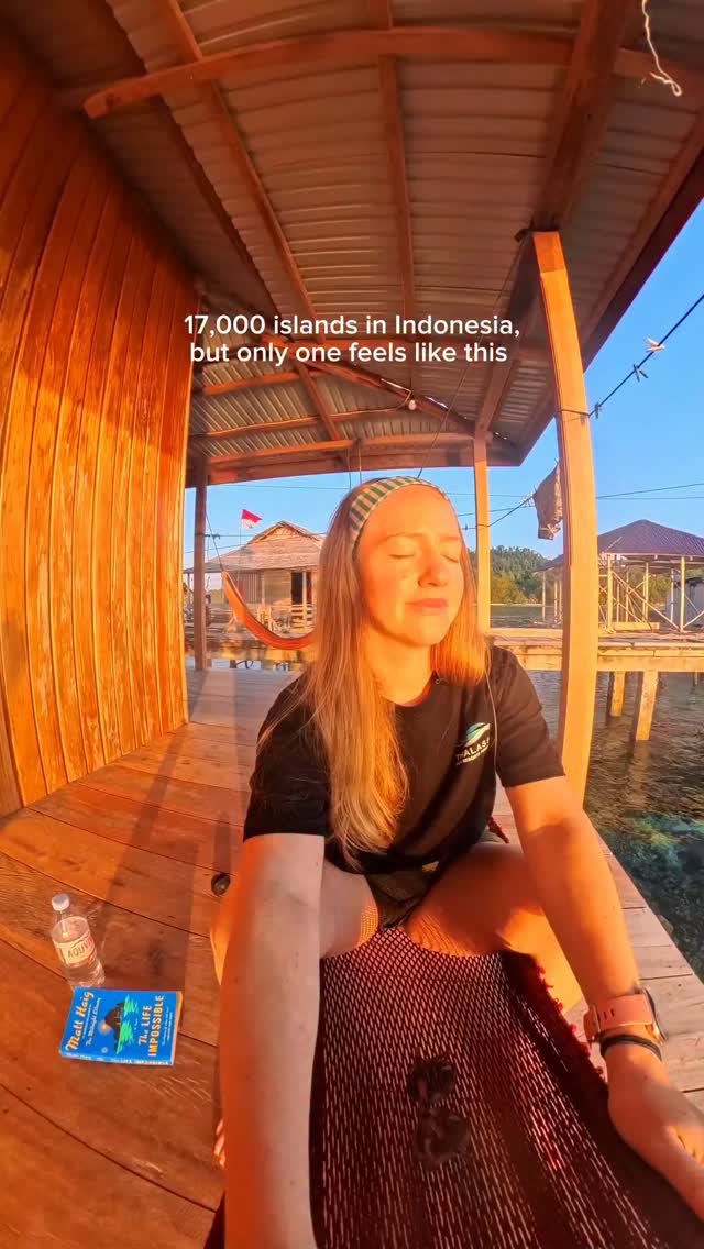 Pulau Papan: Indonesia's Enchanting Floating Village