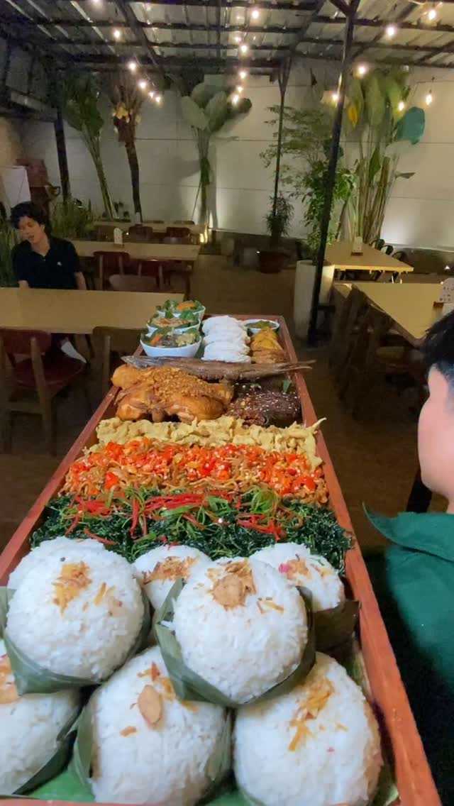 Rumpun Sunda: Generous Portions In Bandung