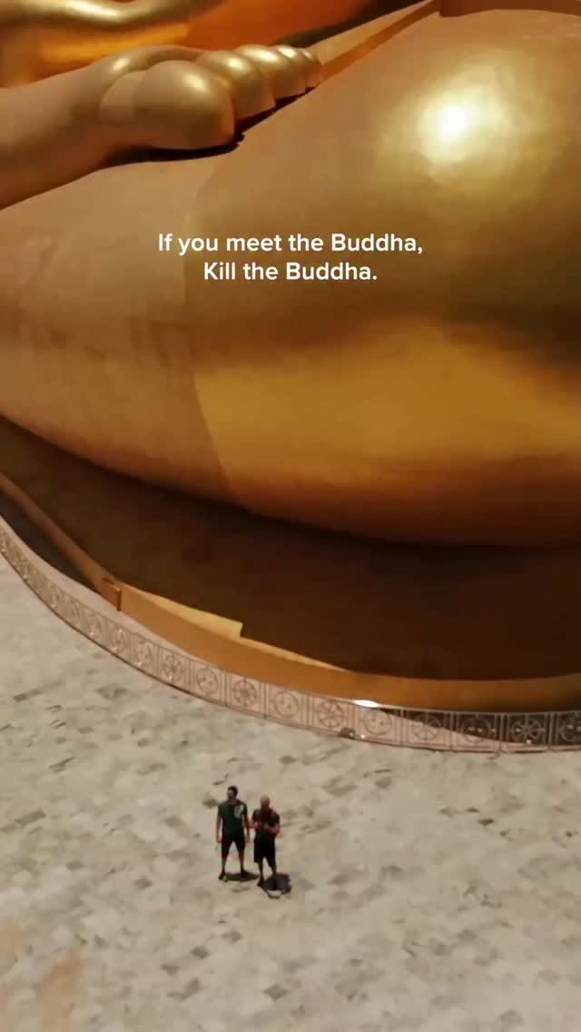 Giant Buddha Statue at Wat Muang