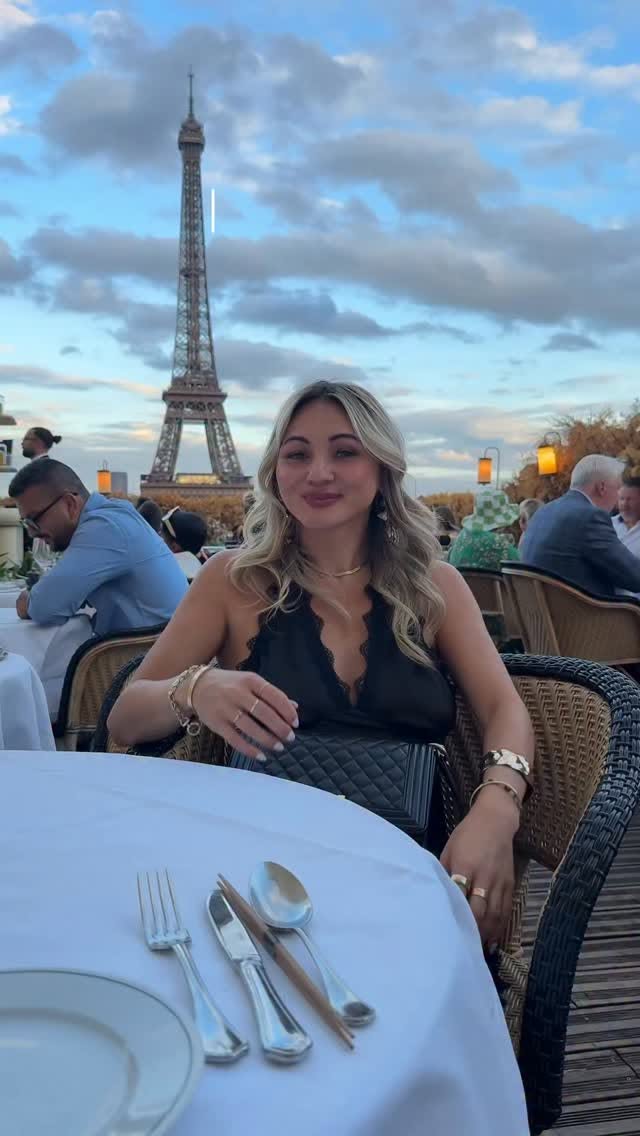 Parisian Dining with Iconic Eiffel Tower Views