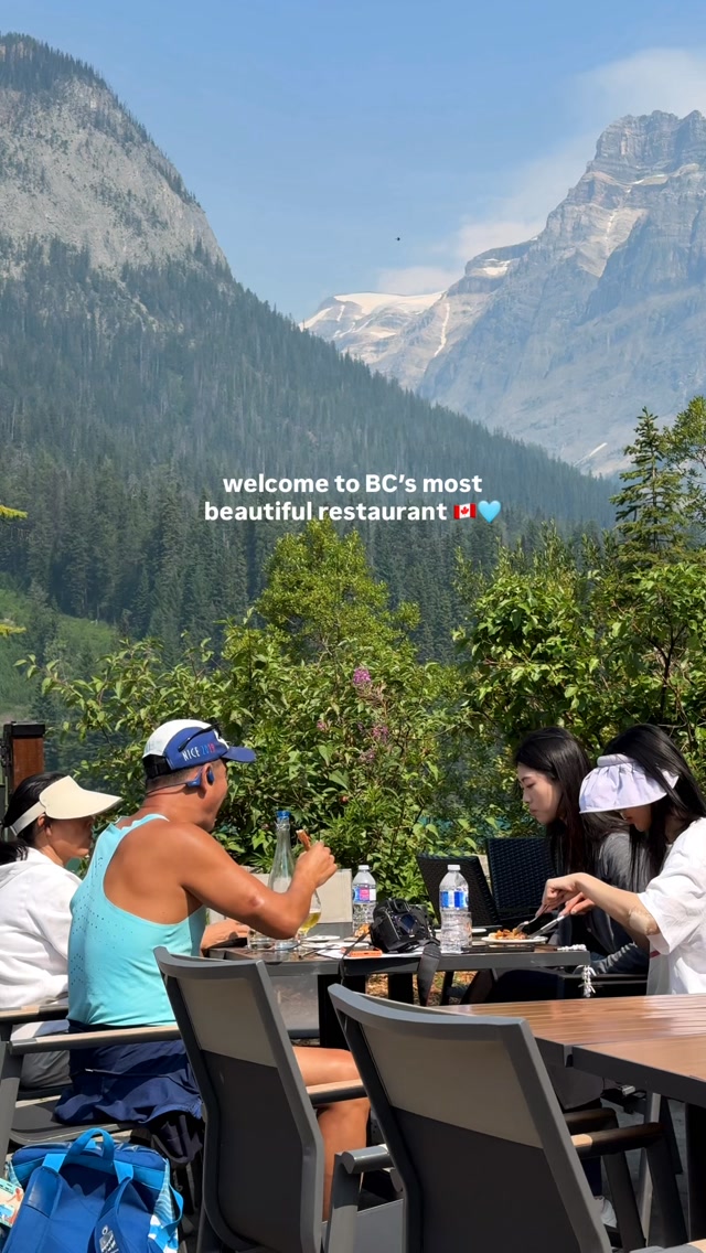 Dining with Views at Emerald Lake