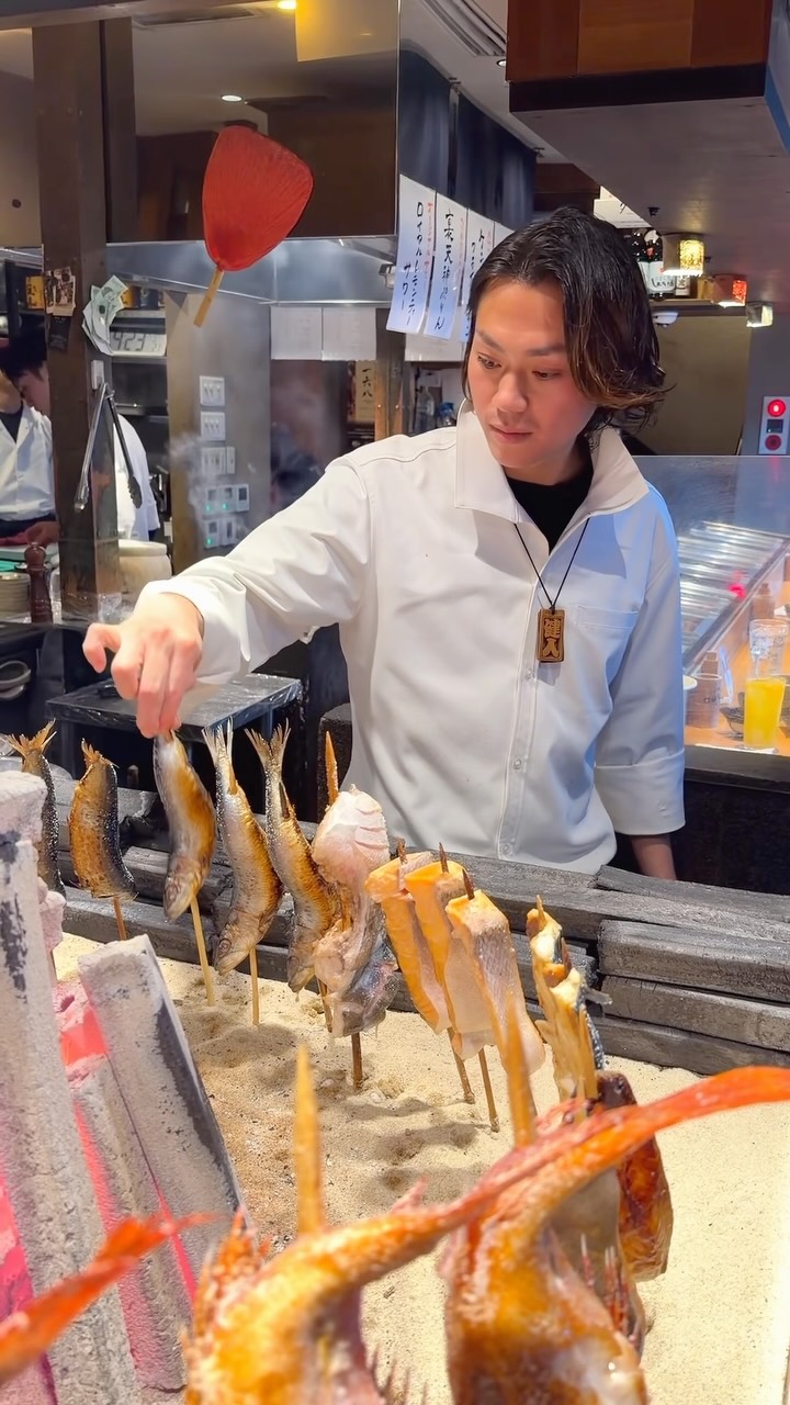 Musashiza: Fukuoka's Charcoal-Grilled Seafood Restaurant