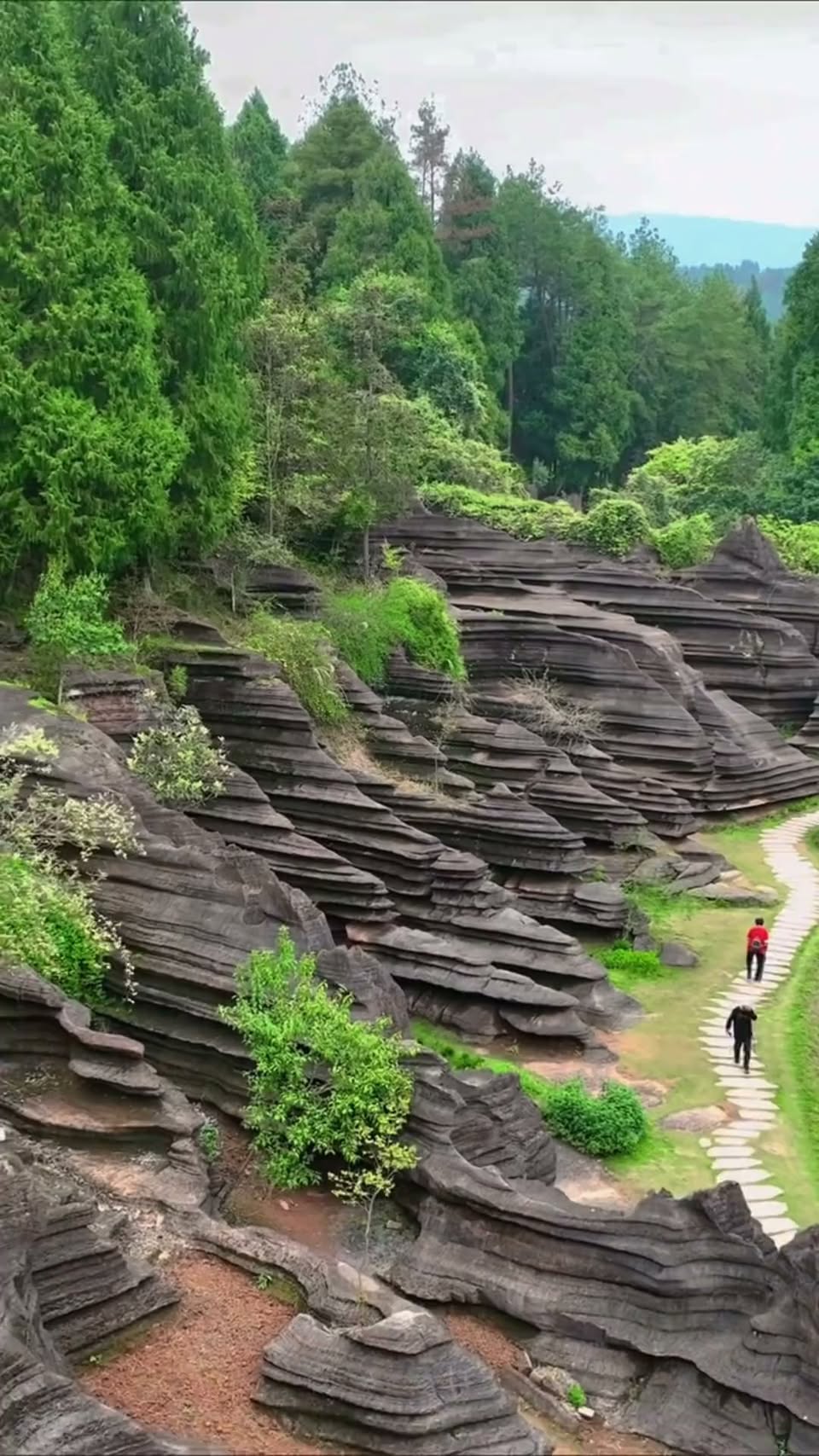 Hongshilinzhen, A Unique Place