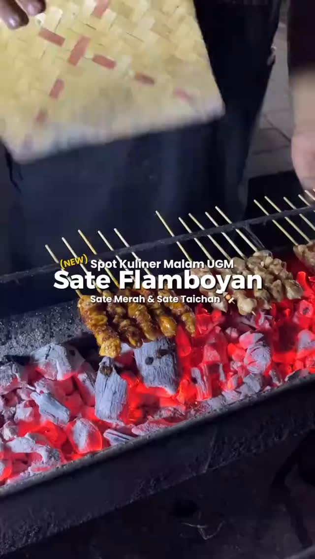 Yogyakarta Sate Stall Serves Juicy Sate Merah & Taichan