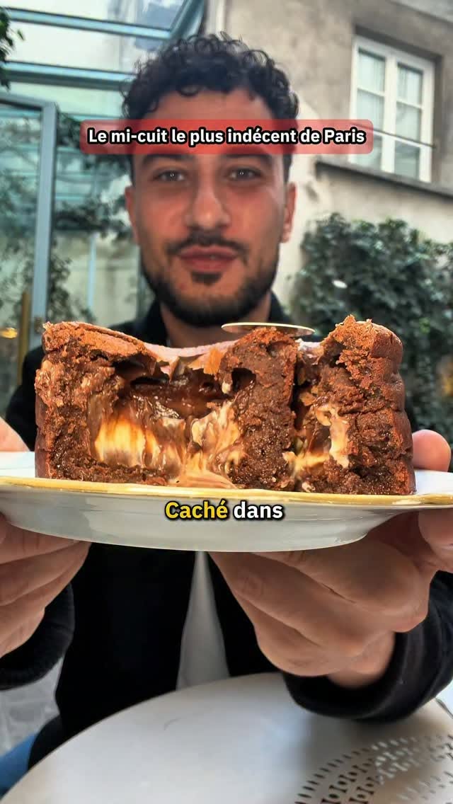 Parisian Restaurant Serves Decadent Chocolate Mi-cuit