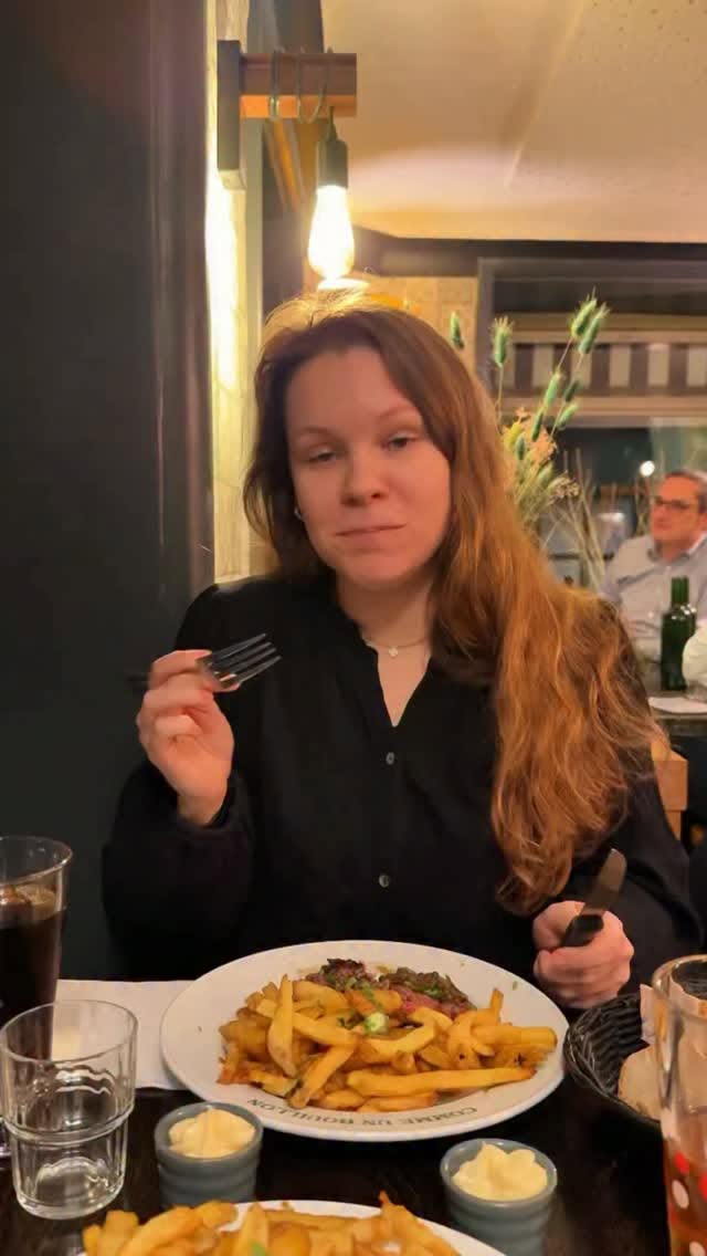 Parisian Bouillon Restaurant Offers Traditional French Fare