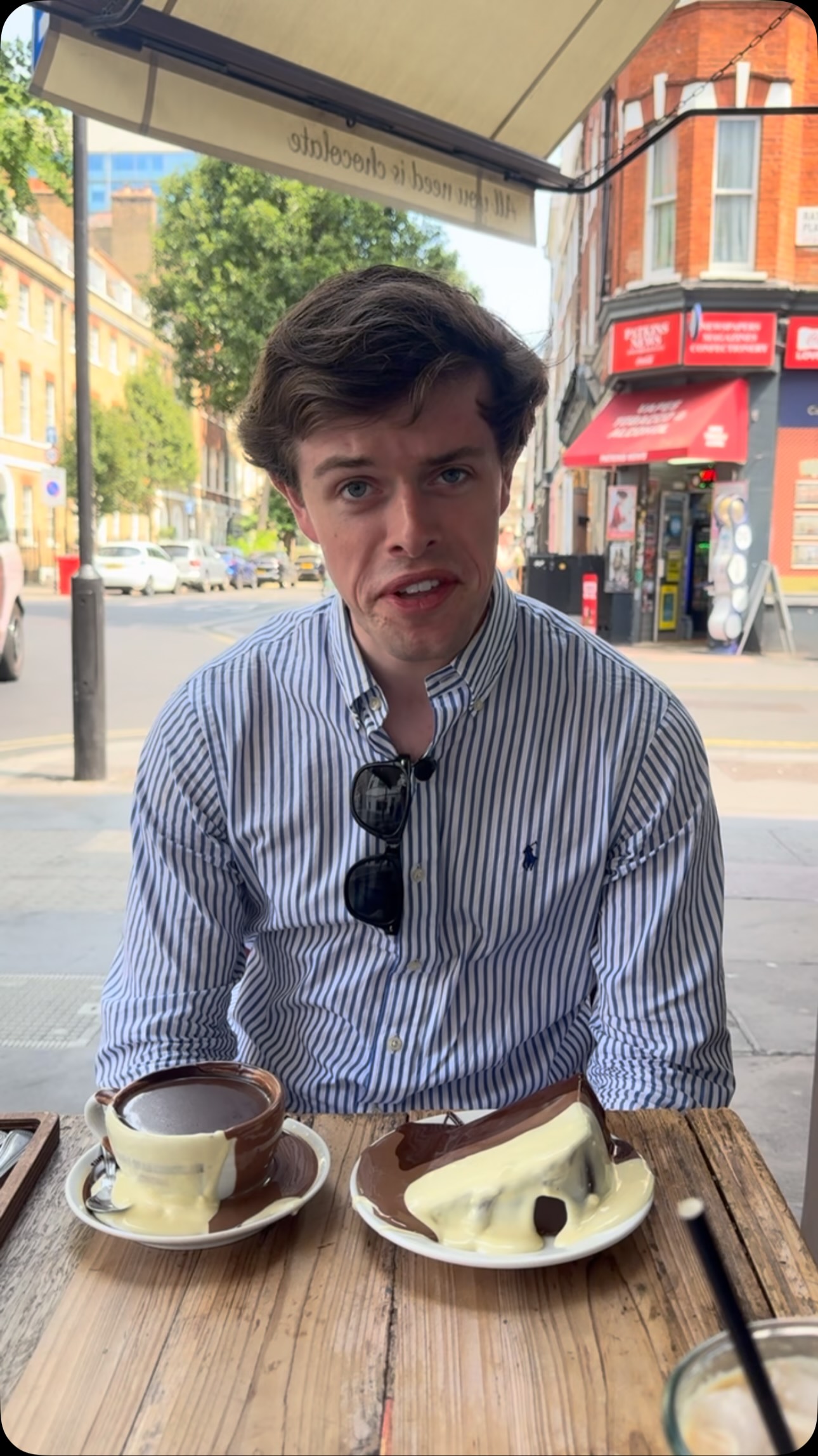 Soho's Italian Bear Chocolate: Hot Chocolate and Cake Review