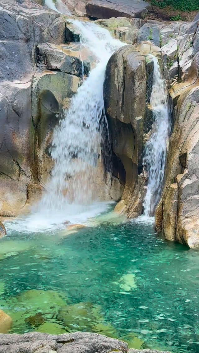 Shannon Falls Pools And Squamish River Hike