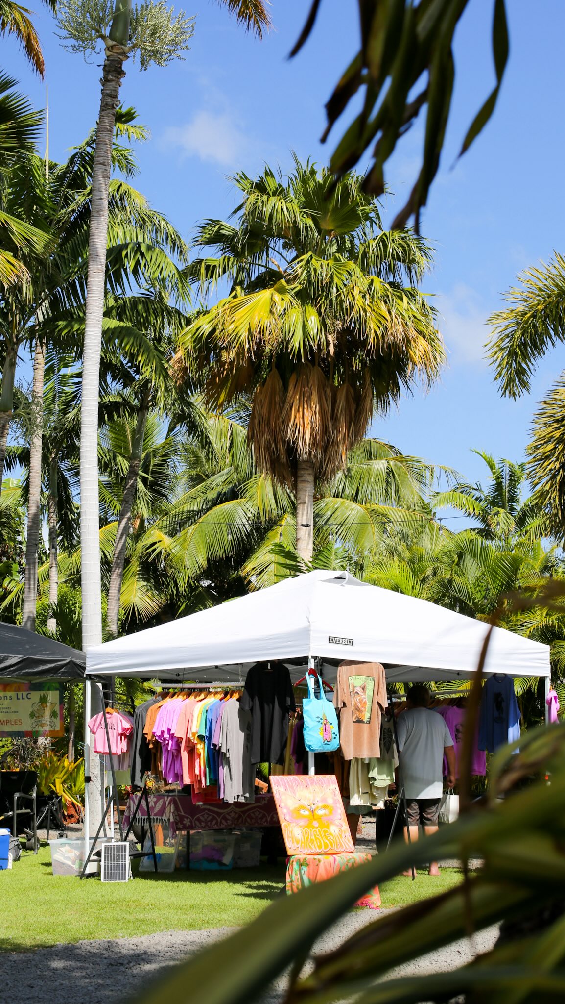Maui Offers Local Shopping Seven Days A Week