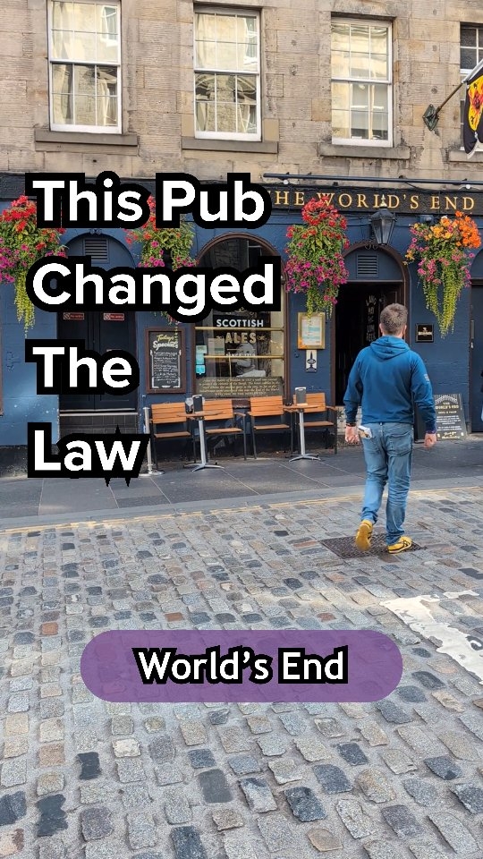 Historic Edinburgh Pubs Near City Walls
