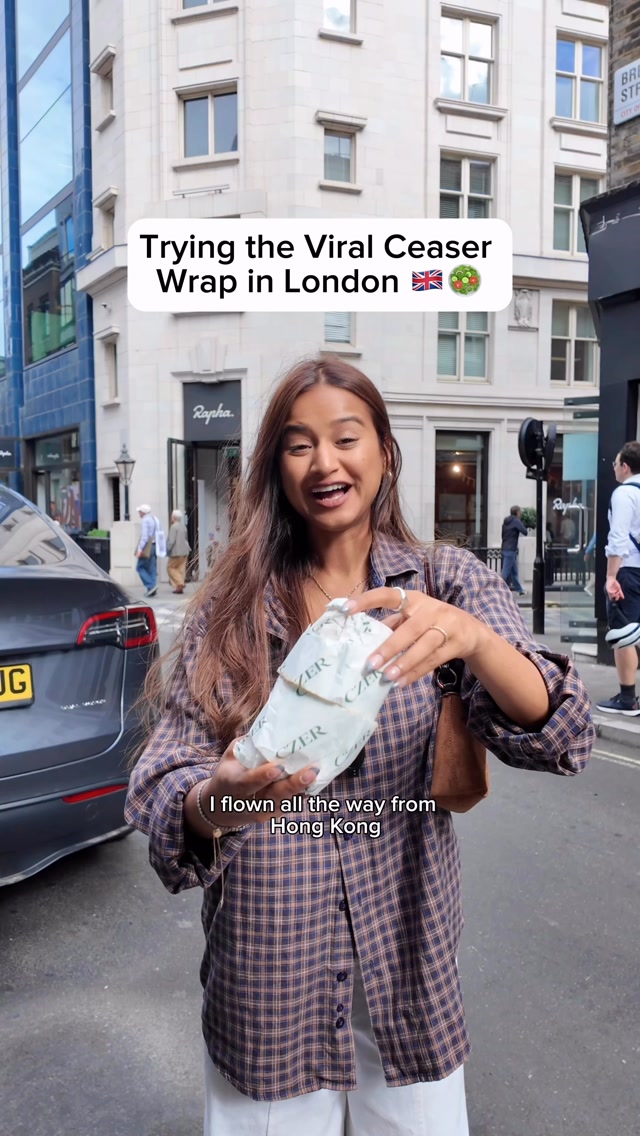 Viral Caesar Wrap At London's CZER
